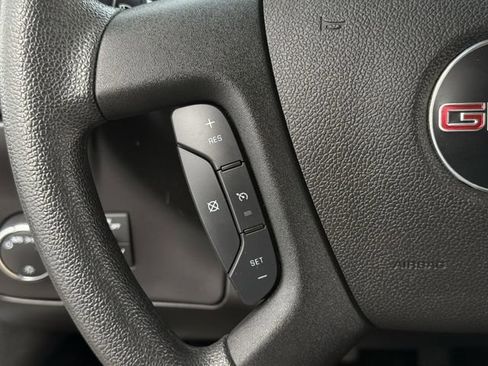 Used 2024 GMC Savana 2500 Work Van w/ Driver Convenience Package image 15