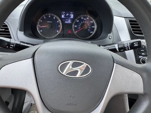Used 2017 Hyundai Accent SE FWD image 33