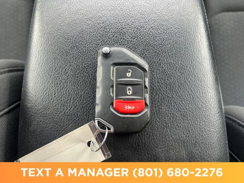 Used 2022 Jeep Gladiator Rubicon AWD/4WD image 27