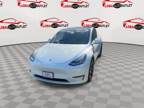 Used 2020 Tesla Model Y Performance AWD/4WD image 3