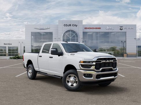 New 2026 RAM 2500 Tradesman AWD/4WD image 5