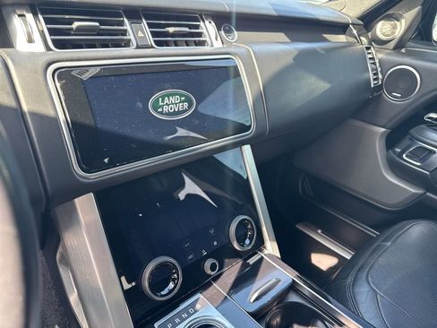 Used 2020 Land Rover Range Rover Long Wheelbase HSE image 8