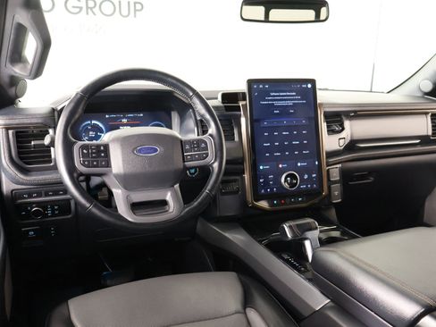 Used 2023 Ford F150 Lightning Lariat image 2