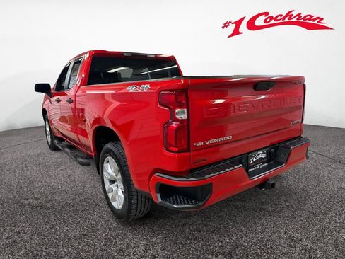 Used 2019 Chevrolet Silverado 1500 Custom w/ Custom Value Package AWD/4WD image 18