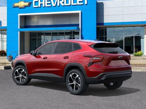 New 2026 Chevrolet Trax RS image 3
