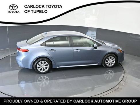 Used 2026 Toyota Corolla LE FWD image 32