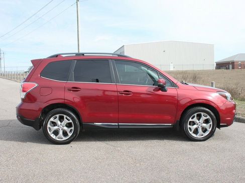 Used 2018 Subaru Forester 2.5i Touring w/ Popular Package #2 image 20