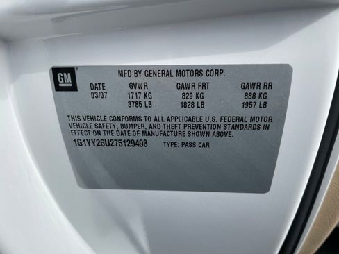 Used 2007 Chevrolet Corvette Coupe w/ Preferred Equipment Group image 42