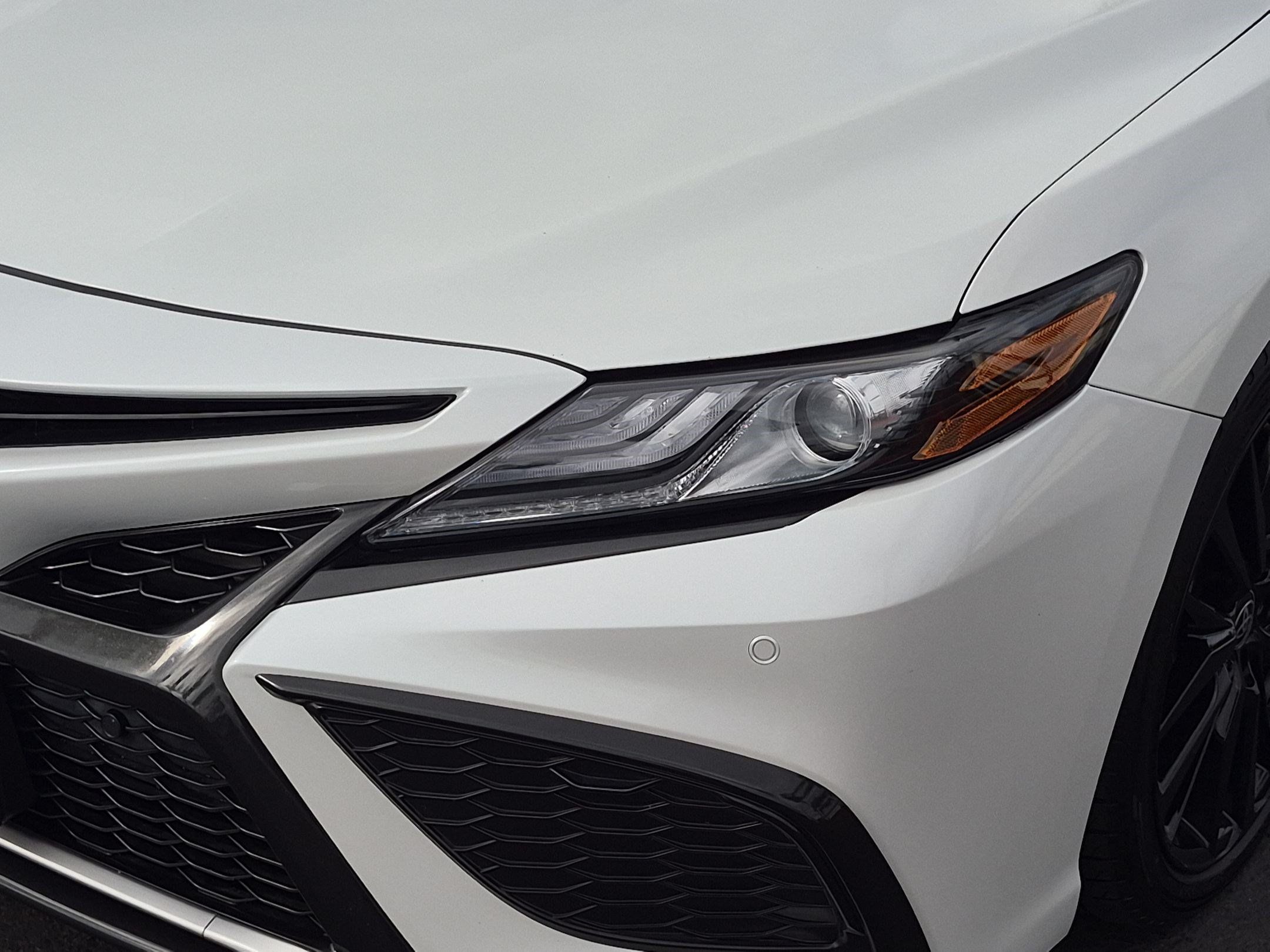 Used 2023 Toyota Camry XSE w/ Navigation Package FWD image 6
