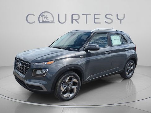 New 2026 Hyundai Venue SEL FWD image 1