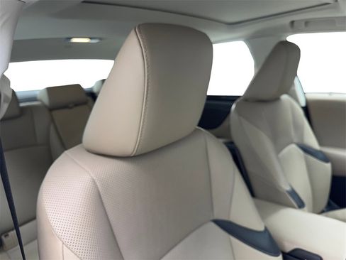 Used 2021 Lexus ES 250 w/ Premium Package image 45