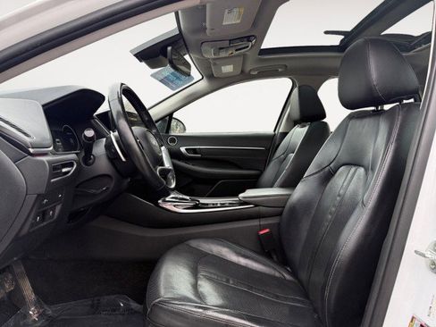 Used 2020 Hyundai Sonata Limited image 6