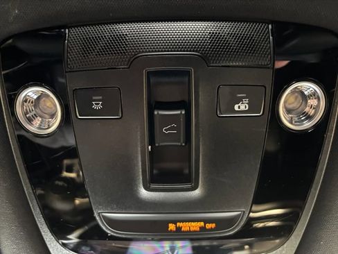 Used 2024 Kia Sportage X-Line w/ X-Line Premium Package AWD/4WD image 23