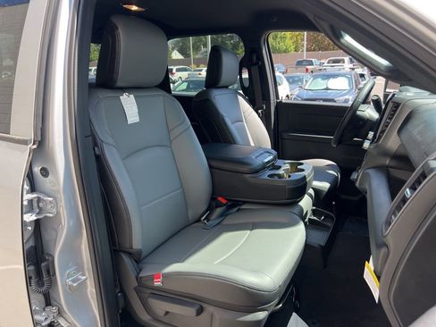 New 2026 RAM 2500 Tradesman image 25