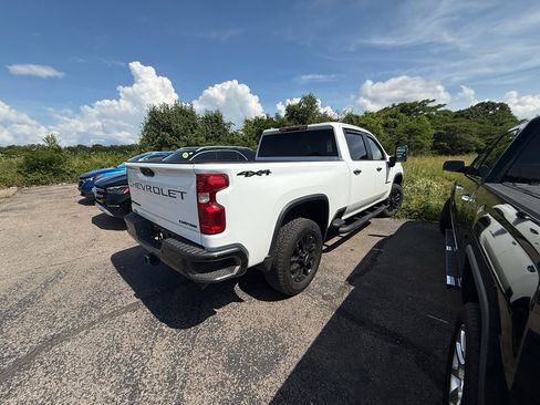 Used 2026 Chevrolet Silverado 2500 Custom w/ Custom Value Package AWD/4WD image 3