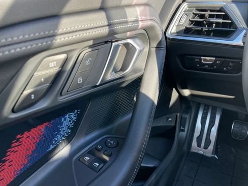 Used 2024 BMW M2 w/ Lighting Package RWD image 34