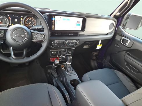 New 2026 Jeep Gladiator Mojave AWD/4WD image 14