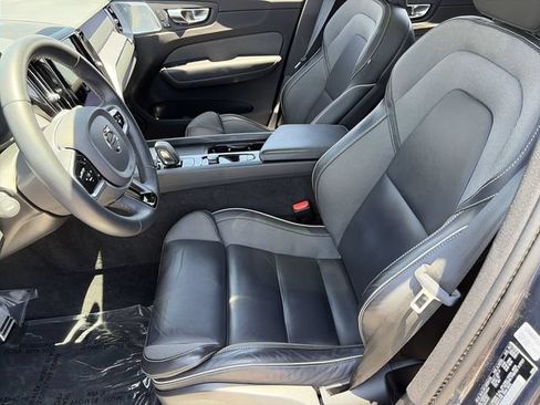 Certified 2022 Volvo XC60 T8 R-Design w/ Advanced Package AWD/4WD image 19