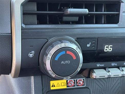 Certified 2024 Toyota Tacoma TRD Off-Road w/ TRD Off Road Upgrade Package image 20