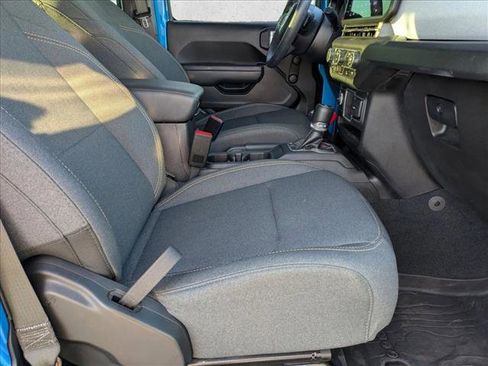 Used 2024 Jeep Wrangler Sport image 21