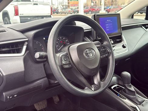 Certified 2025 Toyota Corolla LE image 11