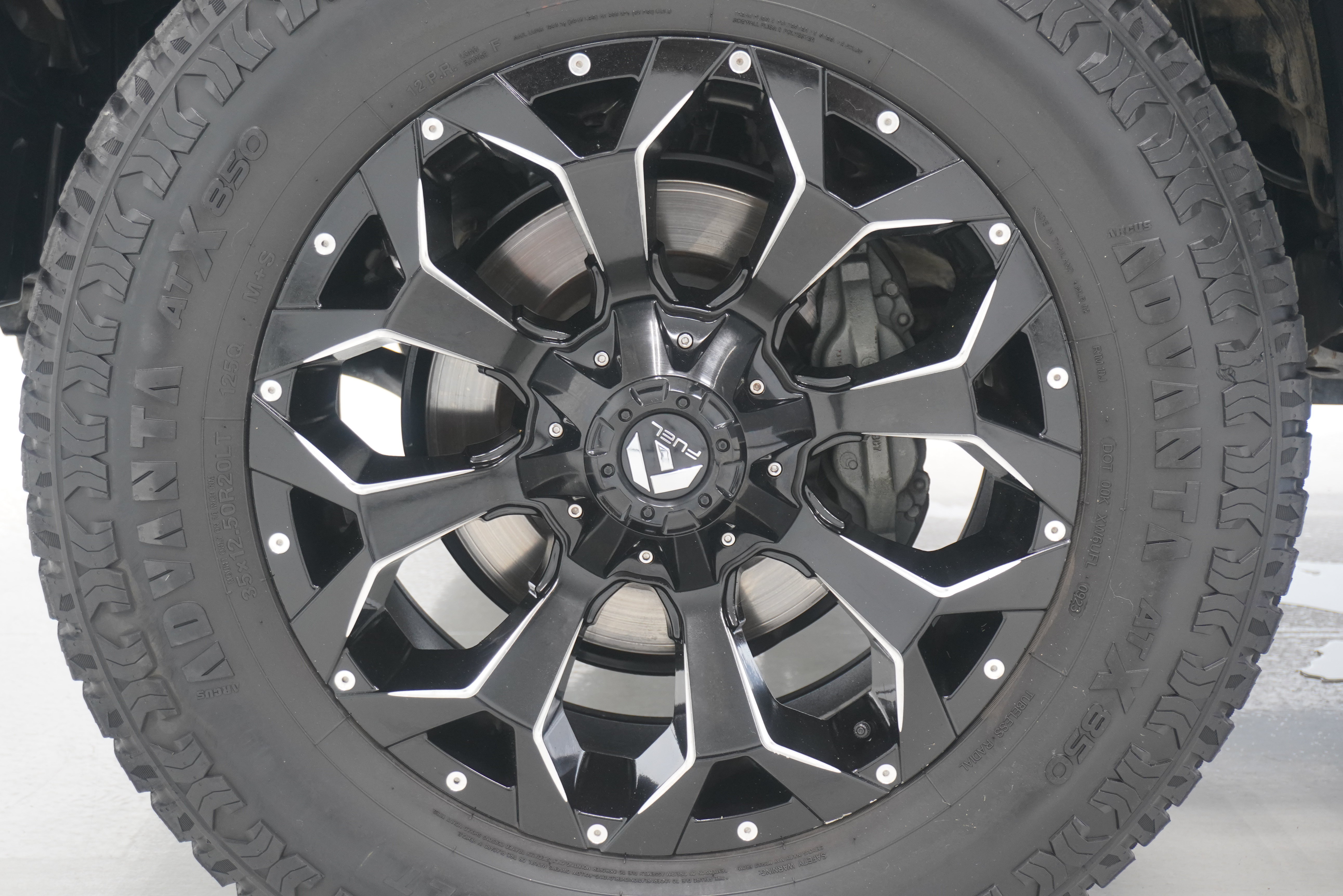 Used 2017 Toyota Tundra Platinum RWD image 26