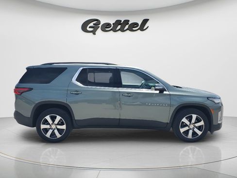 Certified 2023 Chevrolet Traverse LT w/ LT Premium Package AWD/4WD image 6