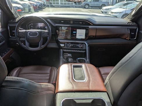 Used 2022 GMC Sierra 1500 Denali Ultimate image 28