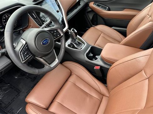 Used 2025 Subaru Outback Touring XT w/ Popular Package #2 image 10