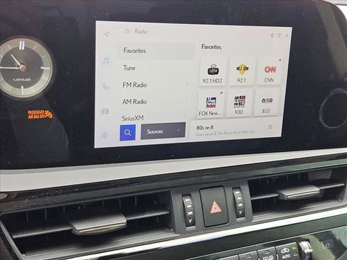 Used 2024 Lexus ES 250 w/ Premium Package AWD/4WD image 13