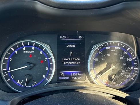 Used 2018 INFINITI Q60 3.0t Luxe w/ Sensory Package 3.0T Luxe image 17