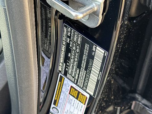 New 2026 Mercedes-Benz GLC 350e 4MATIC image 26