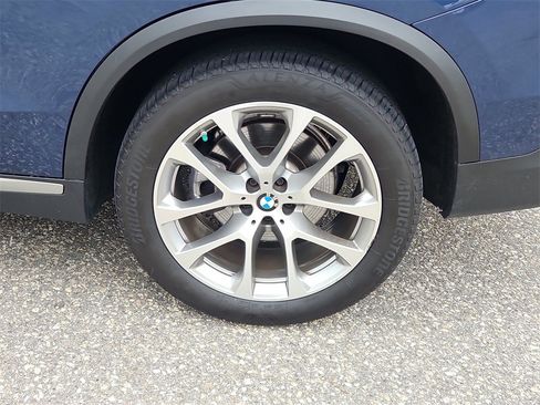Used 2022 BMW X5 xDrive40i image 8