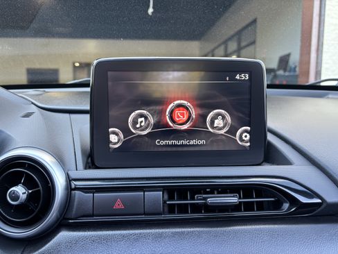 Used 2019 MAZDA MX-5 Miata RF Grand Touring image 28