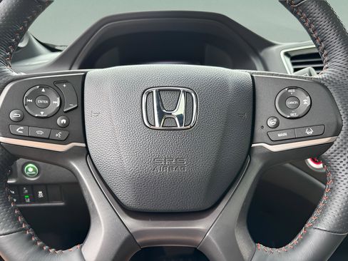 Certified 2024 Honda Passport TrailSport image 27