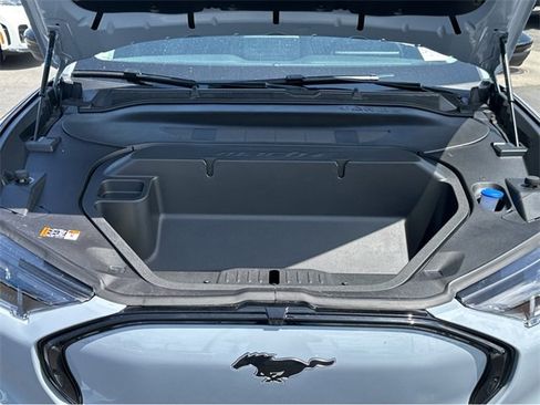 New 2025 Ford Mustang Mach-E Premium image 39