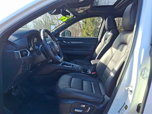 Used 2024 MAZDA CX-5 Signature image 13