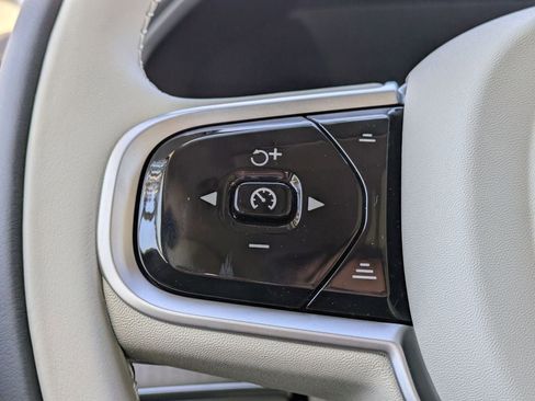 New 2026 Volvo XC90 B6 Ultra w/ Protection Package Premier AWD/4WD image 35