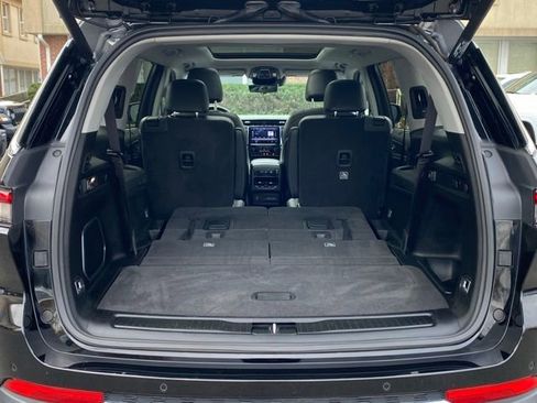 Certified 2021 Jeep Grand Cherokee L Limited w/ Luxury Tech Group II image 12