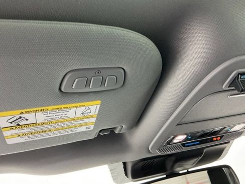 Certified 2025 Ford F450 Lariat w/ FX4 Off-Road Package image 28