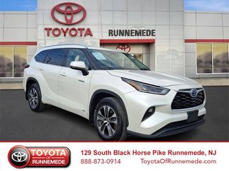Certified 2021 Toyota Highlander XLE video 1