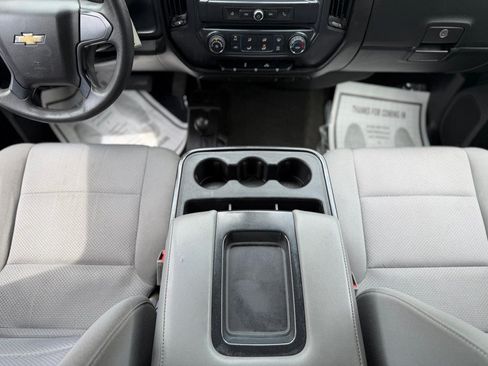 Used 2018 Chevrolet Silverado 1500 Custom w/ Custom Value Package AWD/4WD image 24