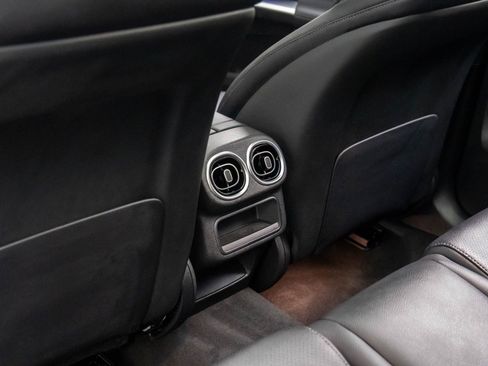 New 2026 Mercedes-Benz GLC 300 GLC 300 image 17