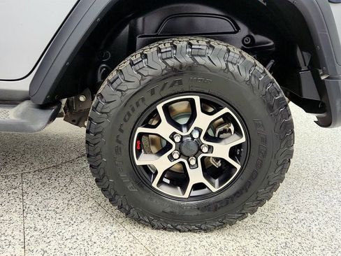 Used 2018 Jeep Wrangler Unlimited Rubicon AWD/4WD image 9