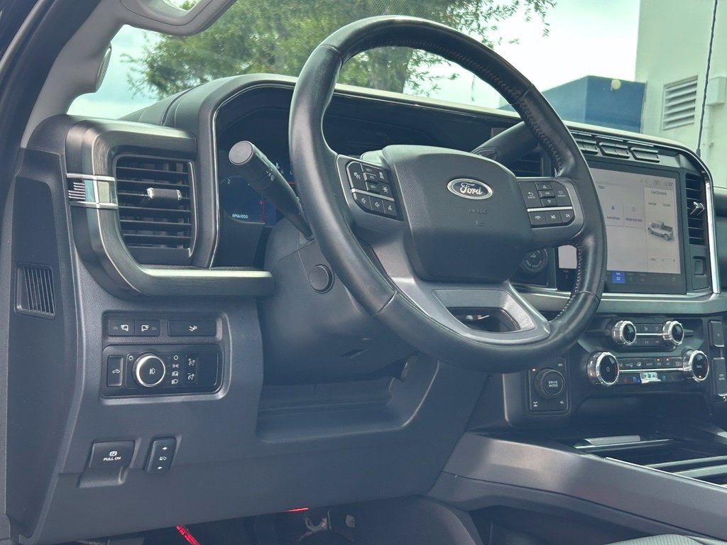Used 2024 Ford F250 Lariat w/ Lariat Ultimate Package AWD/4WD image 39