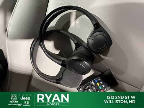 Used 2021 Honda Pilot Touring image 29