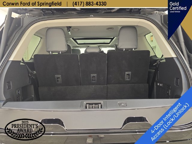 Certified 2025 Ford Expedition Active AWD/4WD image 16