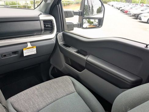 Used 2024 Ford F250 XLT AWD/4WD image 19