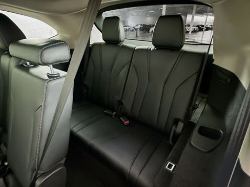 Used 2023 Acura MDX SH-AWD w/ Technology Package image 30