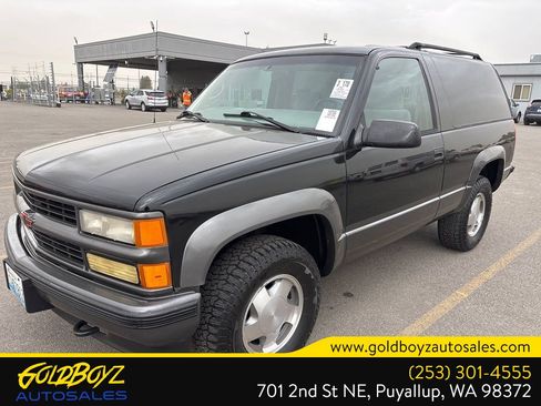 Used 1999 Chevrolet Tahoe 4WD 2-Door w/ Preferred Equipment Group image 12